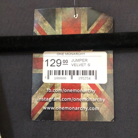 Jumpsuit - Picture 2 of 4